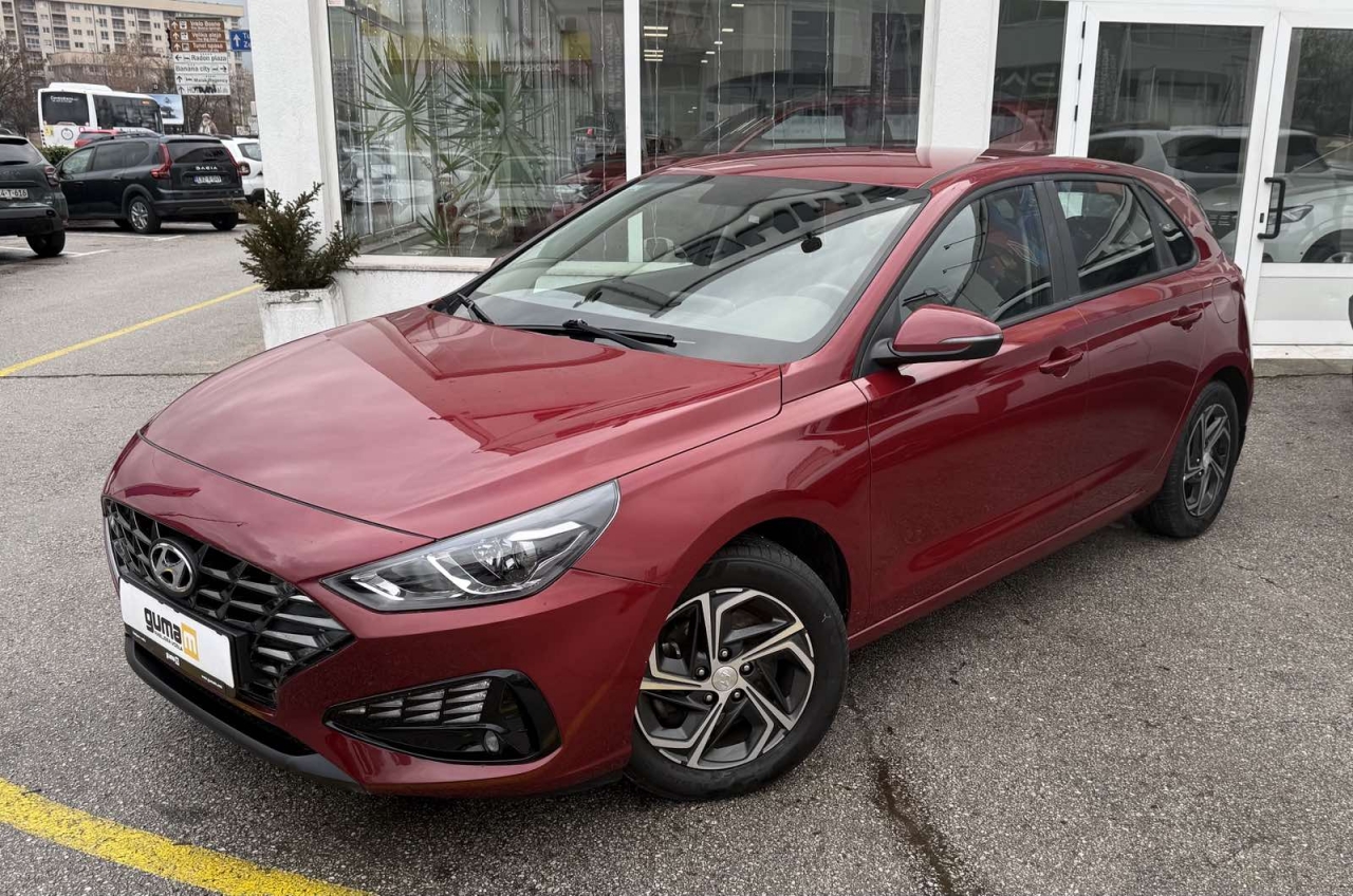 Hyundai i30 1,5 DPI 110 Style | Rabljena vozila | GUMA M